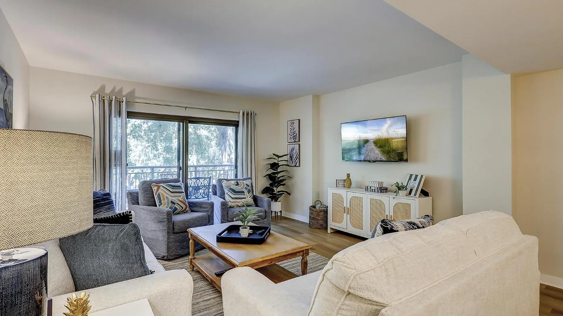 Villa Ocean One 320 *