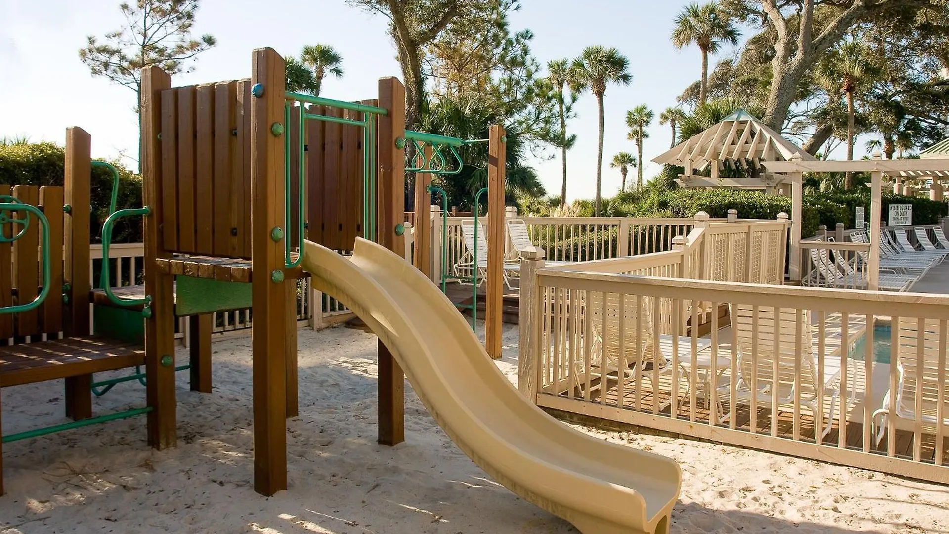 Windsor Court North * Hilton Head Island
