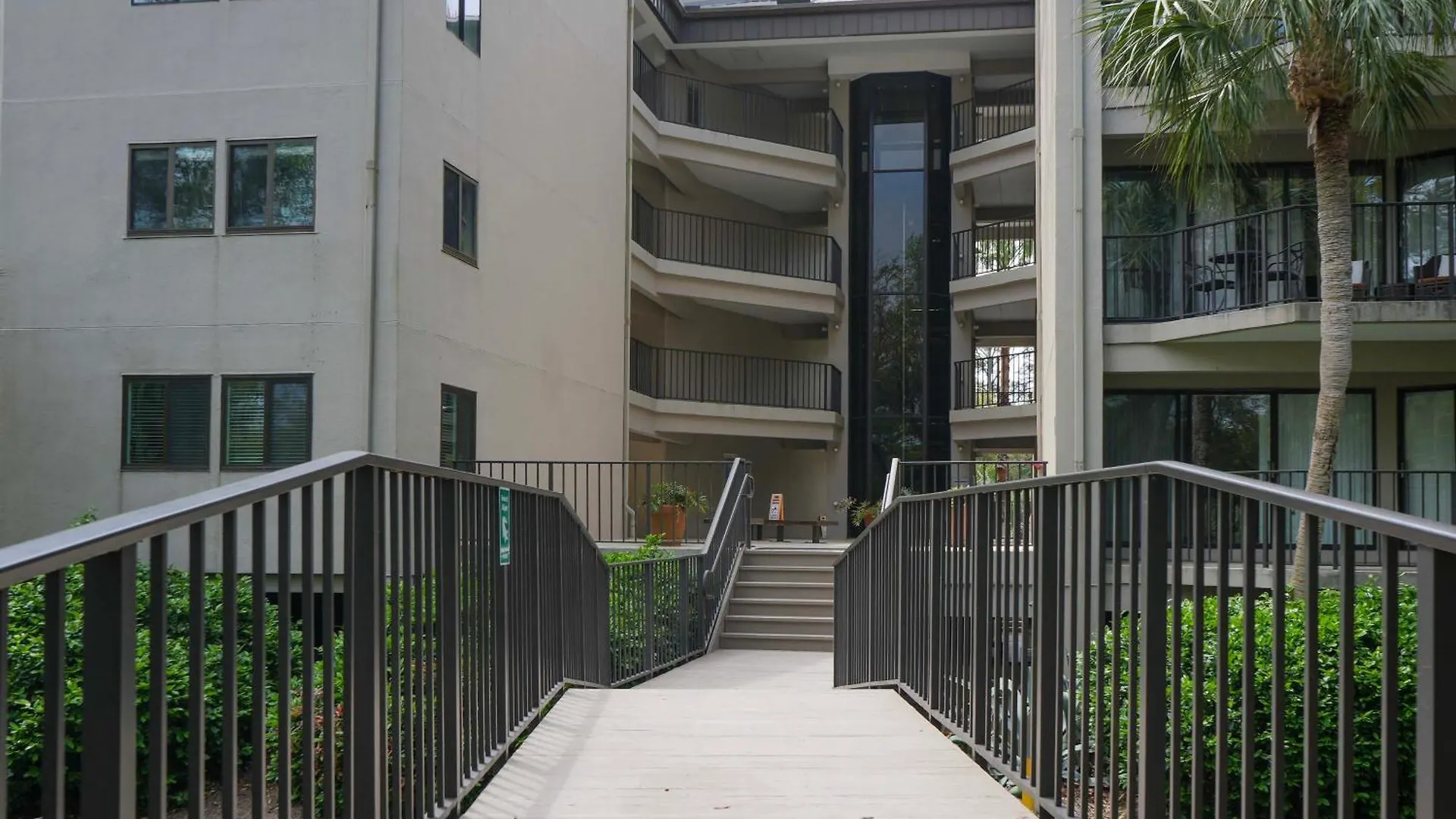 Pool And Access Hilton Head Island