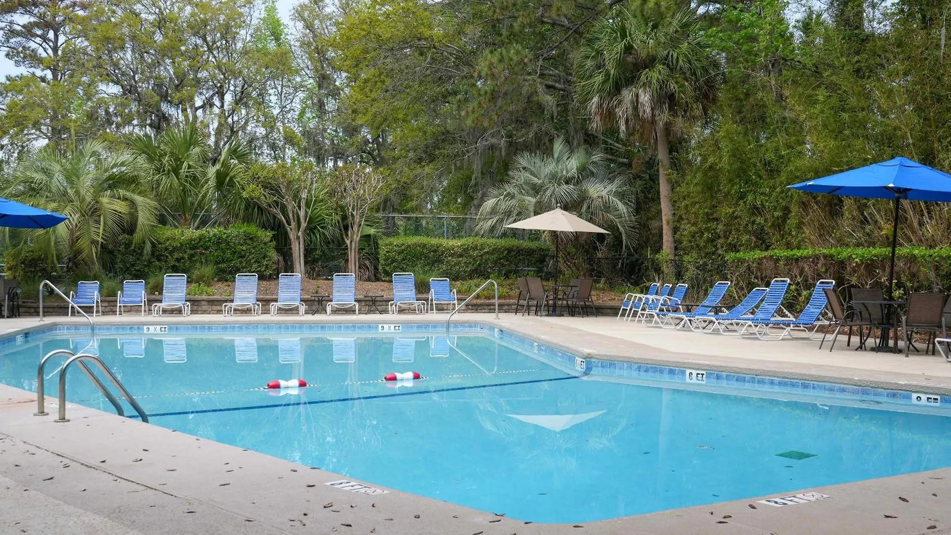 Villa Pool And Access *