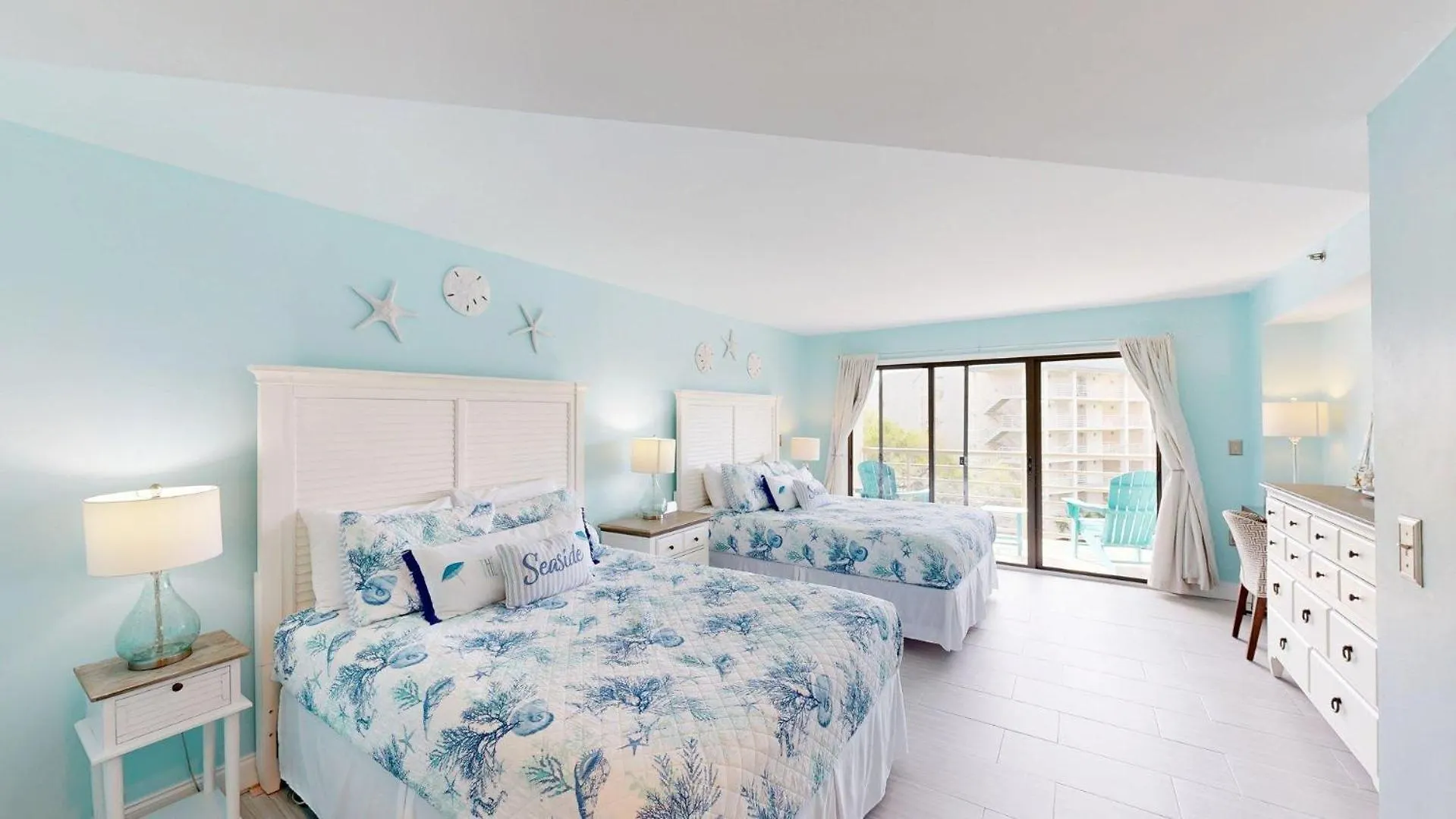 2415 Villamare Villa *
