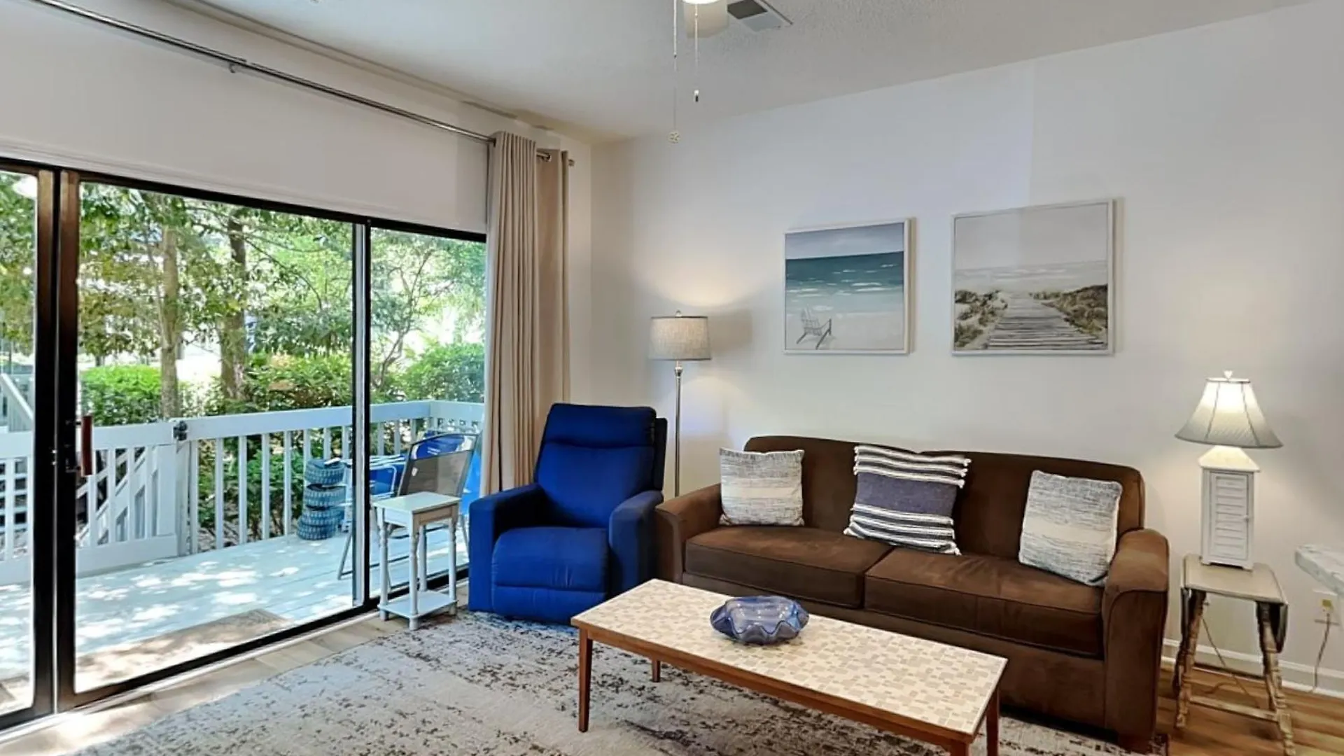 Ocean Breeze 53 Apartment