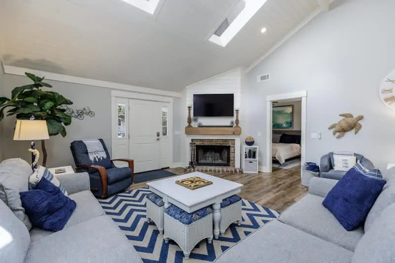 Holiday home Steps To Sand 3 Bed 2 Bath With Private Pool Hilton Head Island