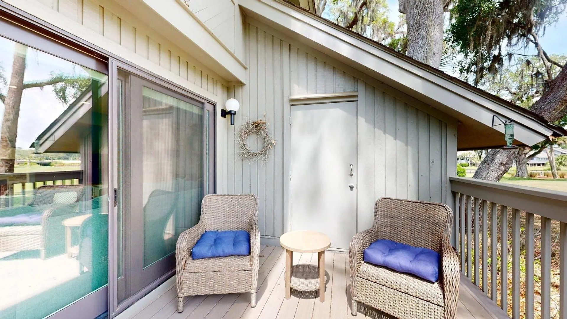 911 Inverness Village Villa