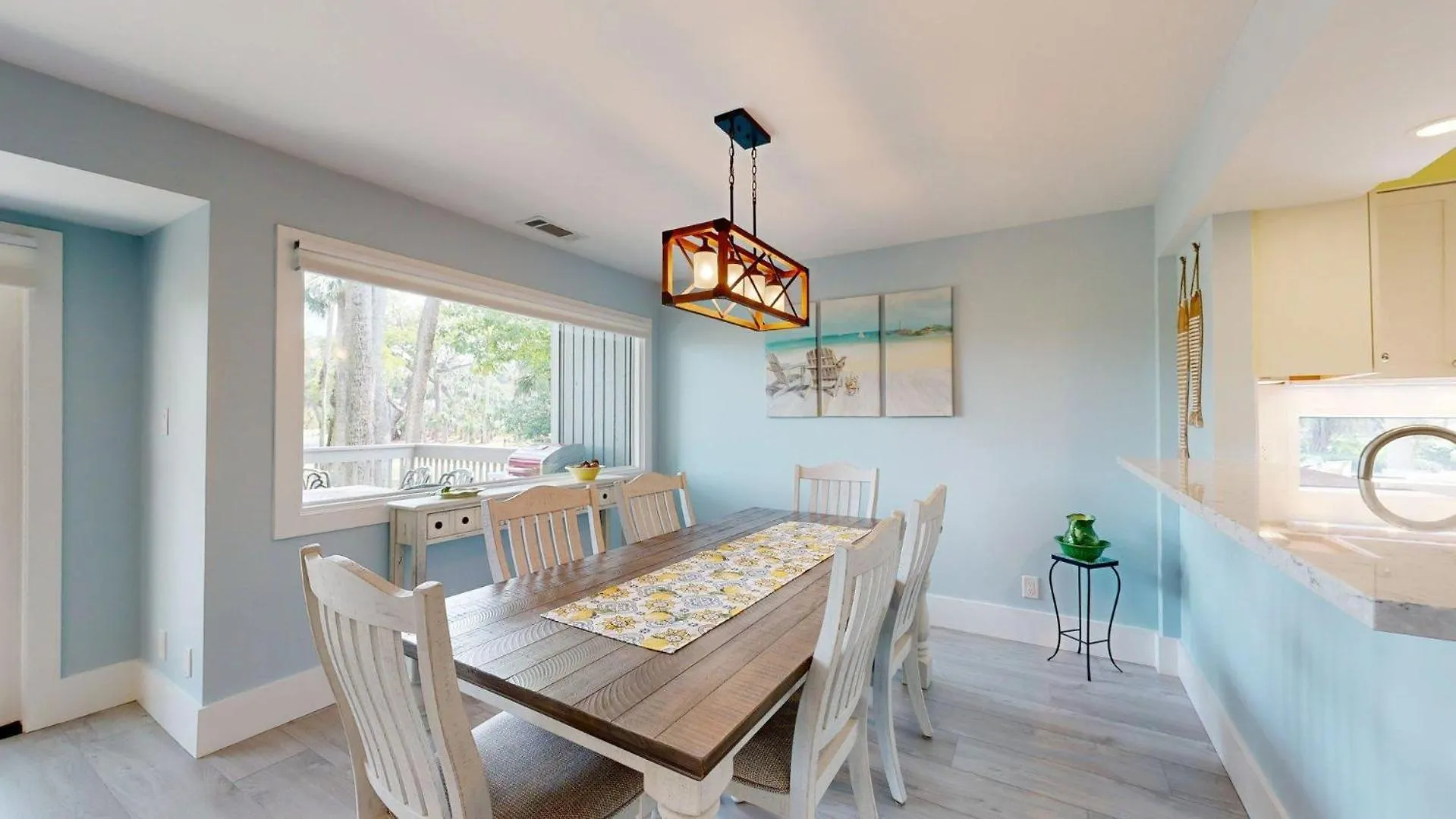 911 Inverness Village Villa *