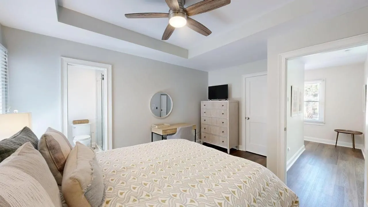 8 Flagg Dr Holiday home *