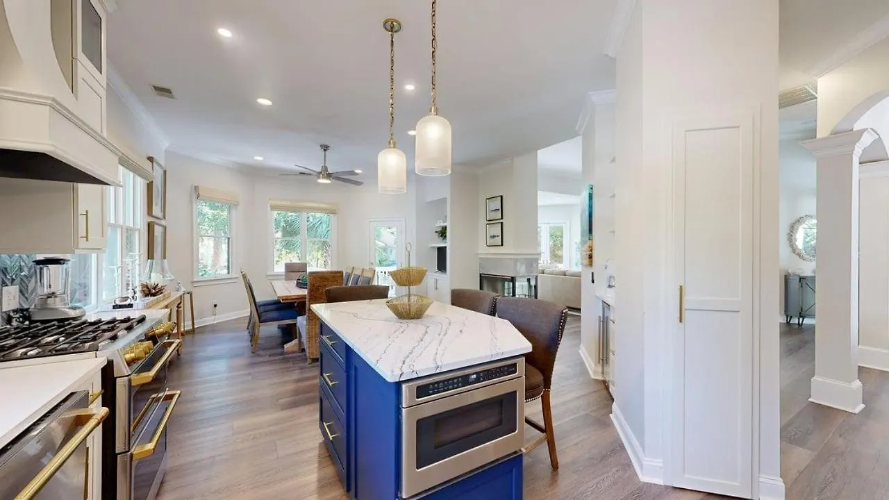 Holiday home 8 Flagg Dr *