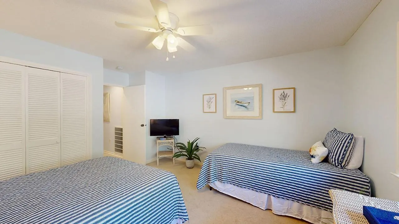 973 Inverness Village