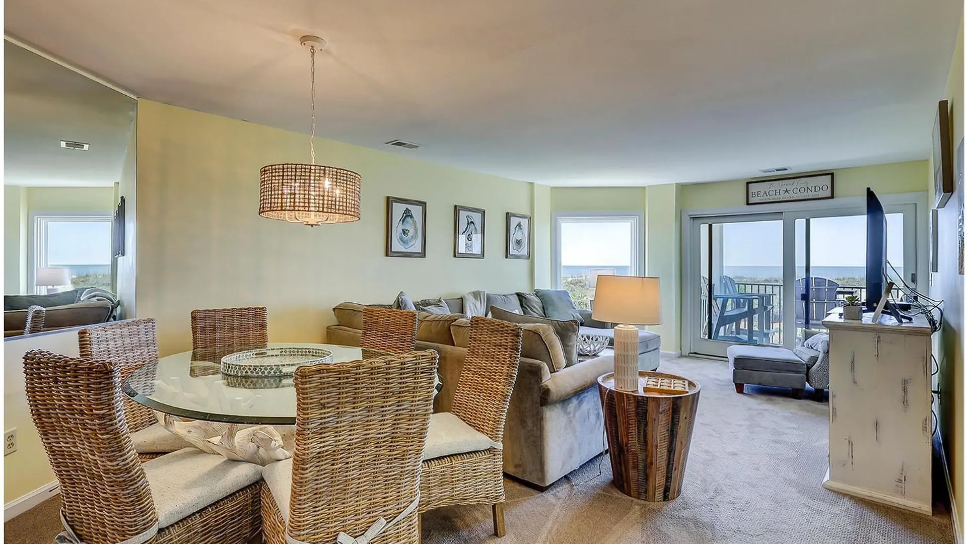Dom wakacyjny Gorgeous Ocean Views King 2 Queens Close To Ocean Bikes & Gear Included Hilton Head Island