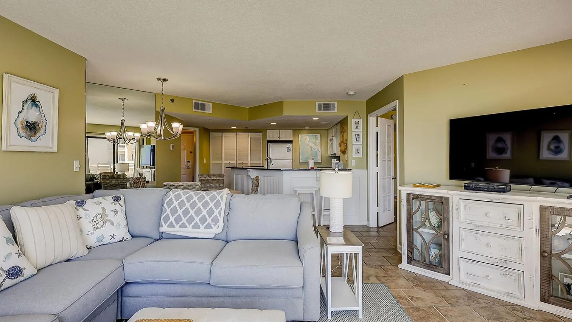 3422 Villamare Updated Luxury 2 Bedroom Ocean & Pool Views King 2 Queens Twin Sleeper *