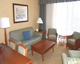 Hotel Marriott's Monarch At Sea Pines 3*