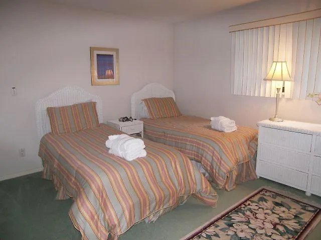Apartment Queens Grant - Two Bedroom - 529 *