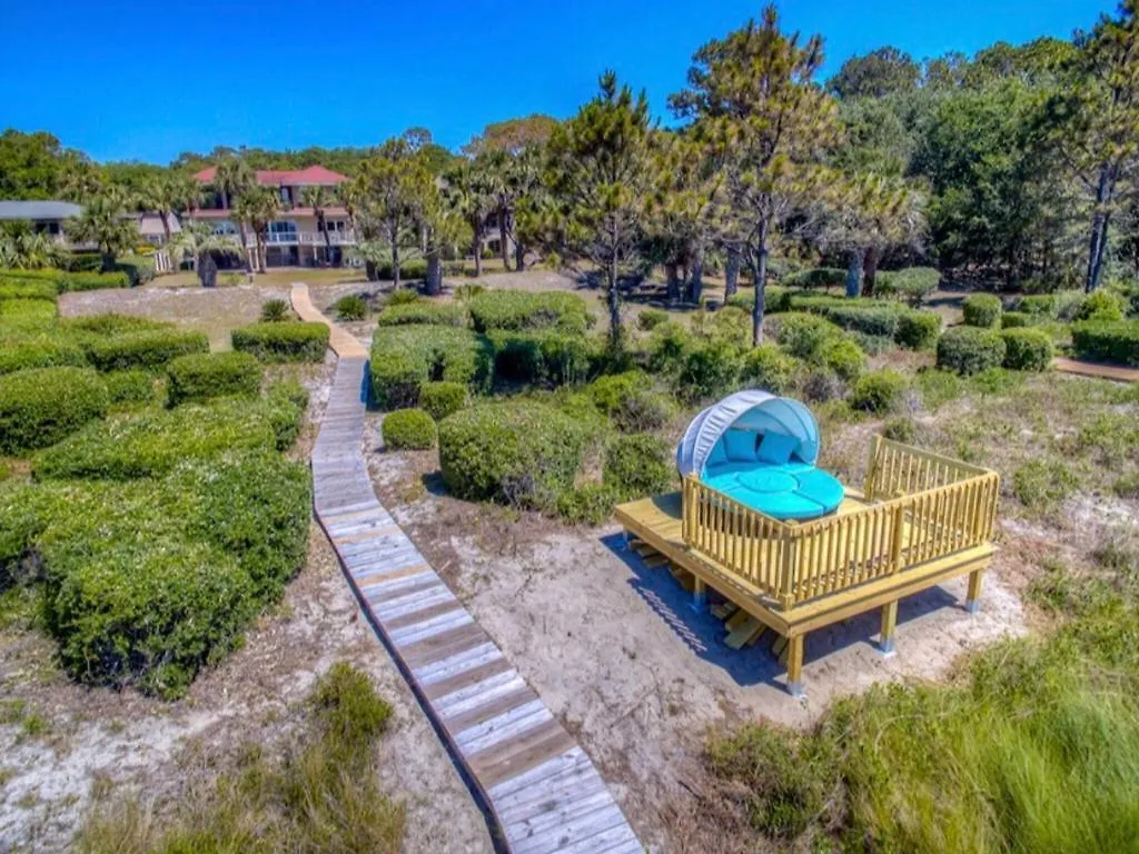 Direct Oceanfront Luxury Home- Cassina Palms *