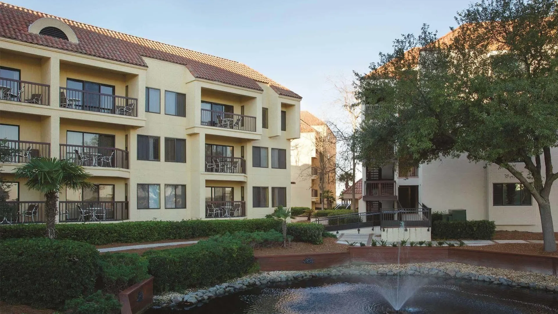 Hotel Marriott's Harbour Point And Sunset Pointe At Shelter Cove Hilton Head Island