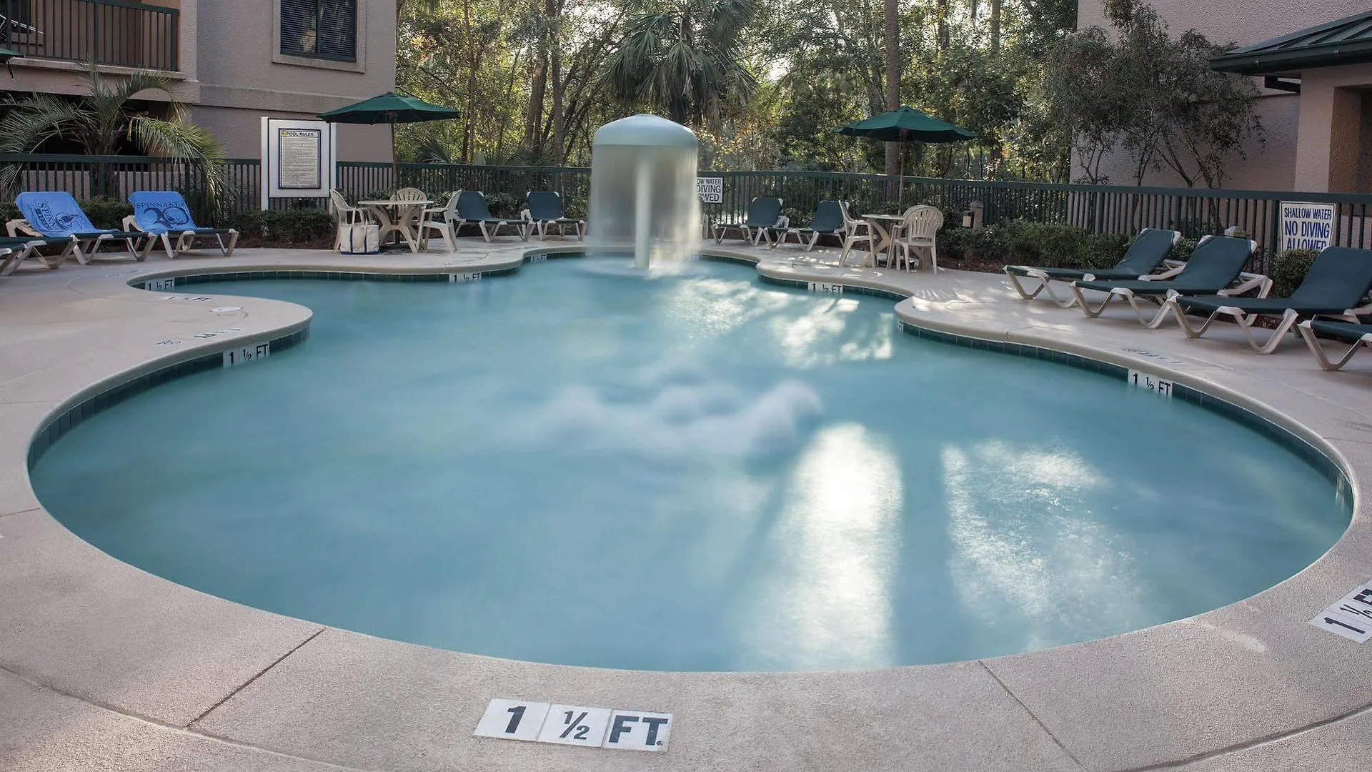 Waterside By Spinnaker Resort