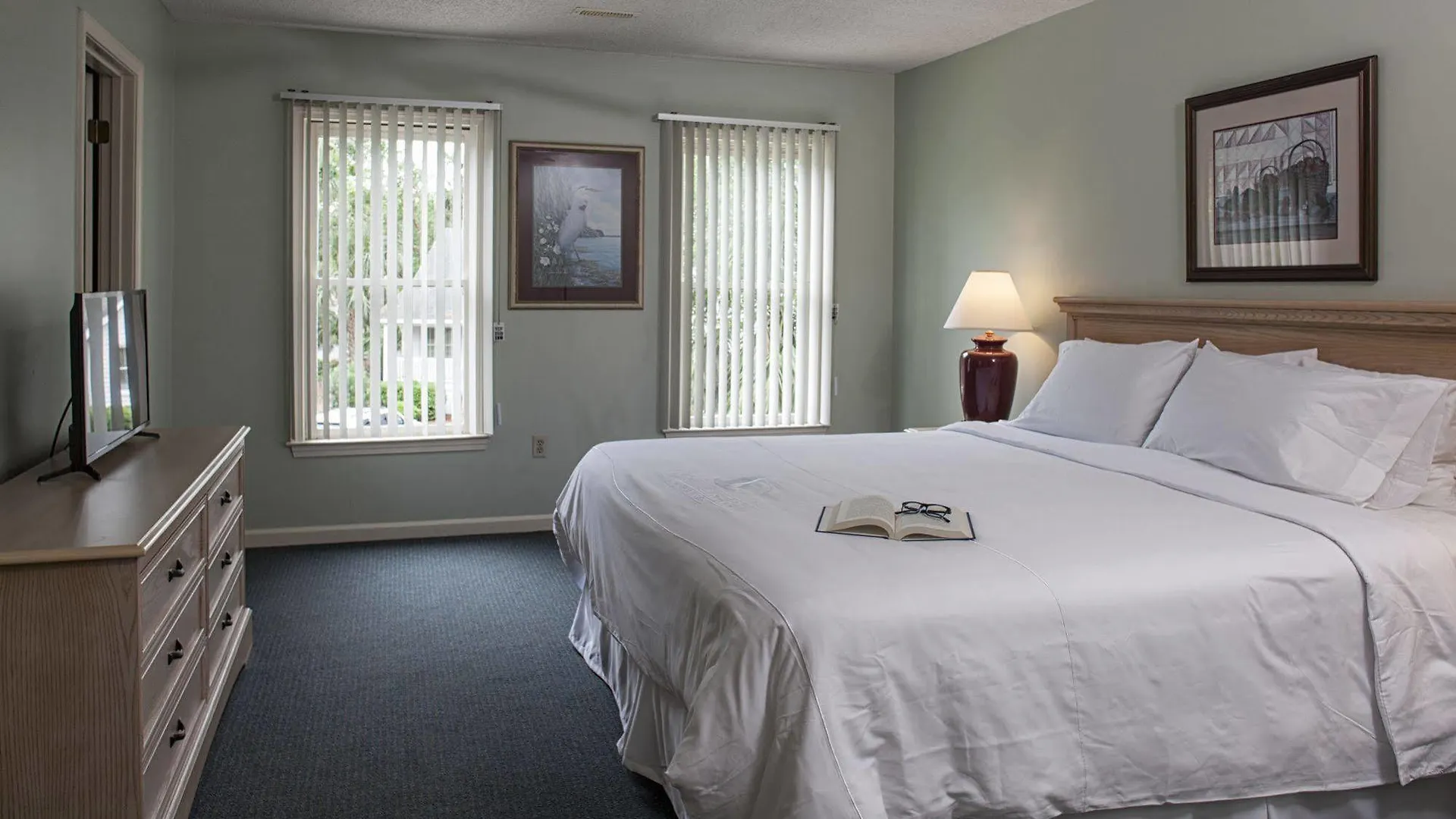 The By Spinnaker Rezort 3*