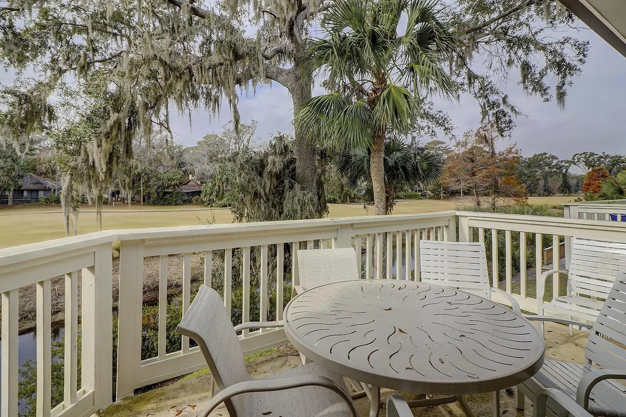 Colonnade Club 196 * Hilton Head Island