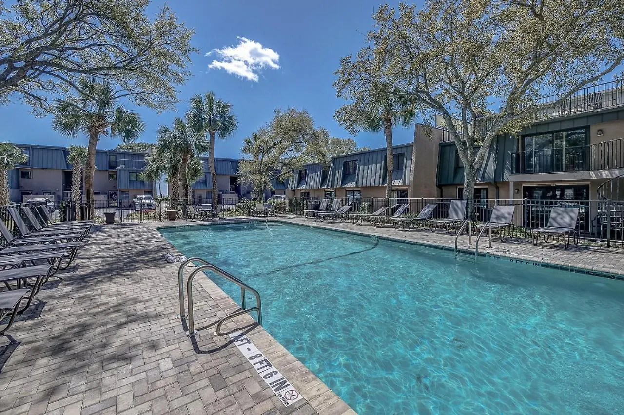 25 Ocean Club