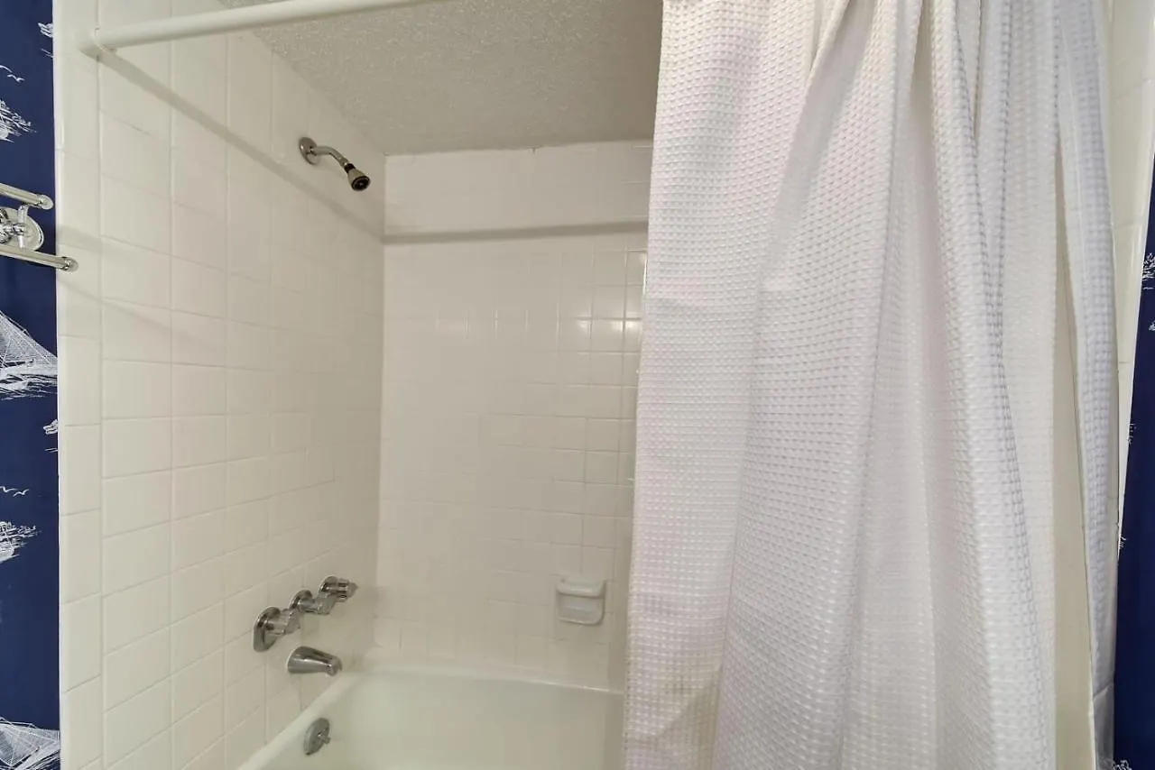 Shorewood 107