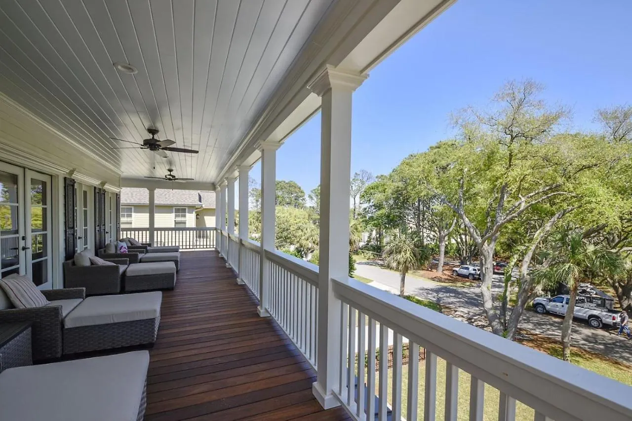 Holiday home Dollar 19 *