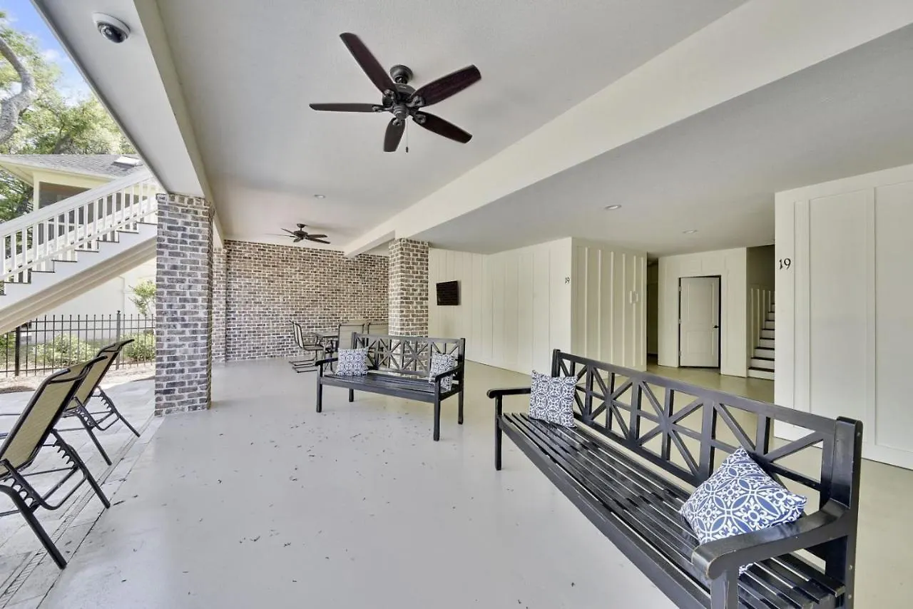 Dollar 19 Holiday home