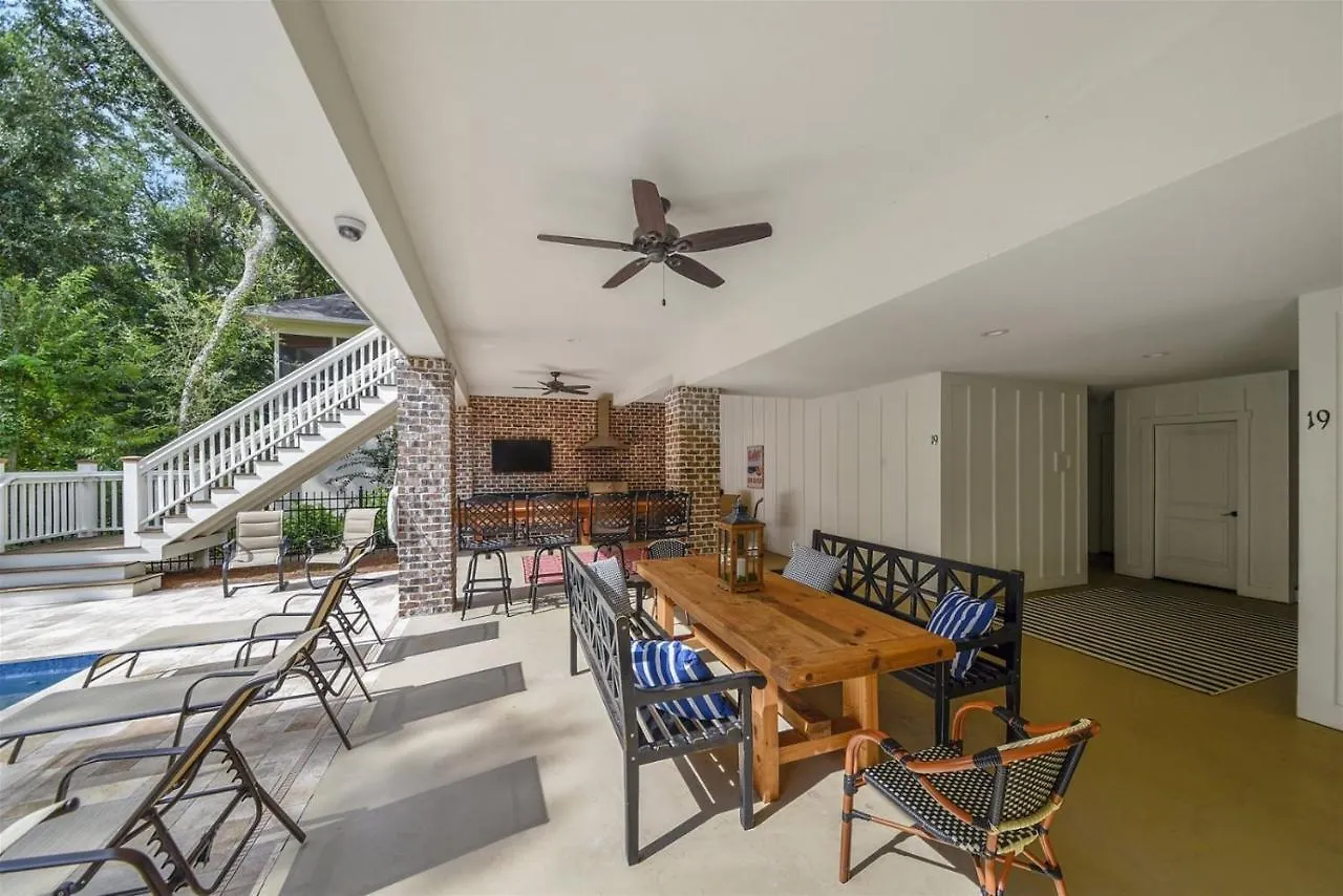 Dollar 19 Holiday home