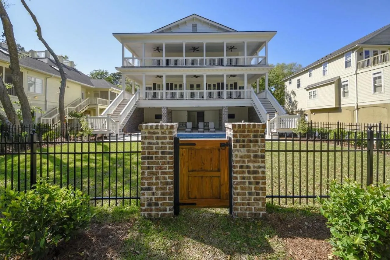 Dollar 19 Holiday home