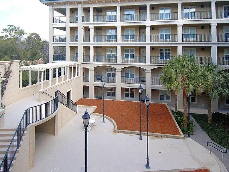 North Shore Pl 109 *