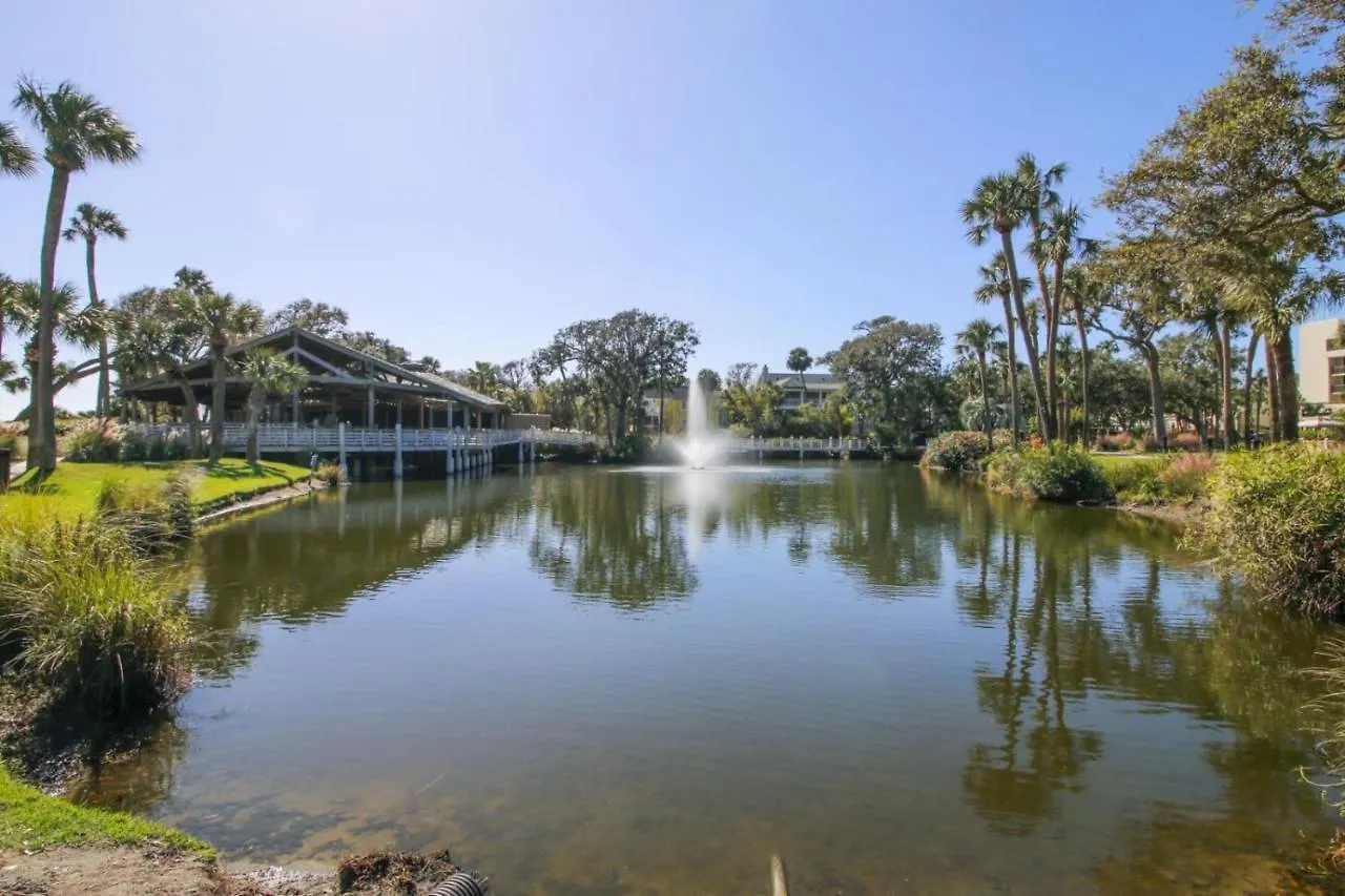 Colonnade Club 181 Hilton Head Island