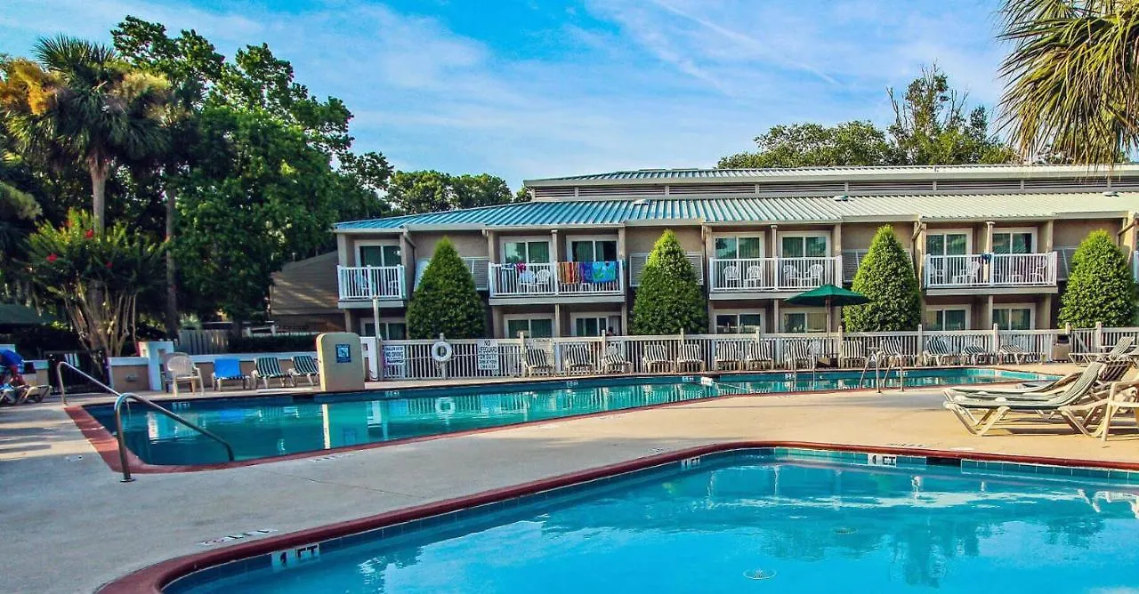 Players Club Aparthotel *
