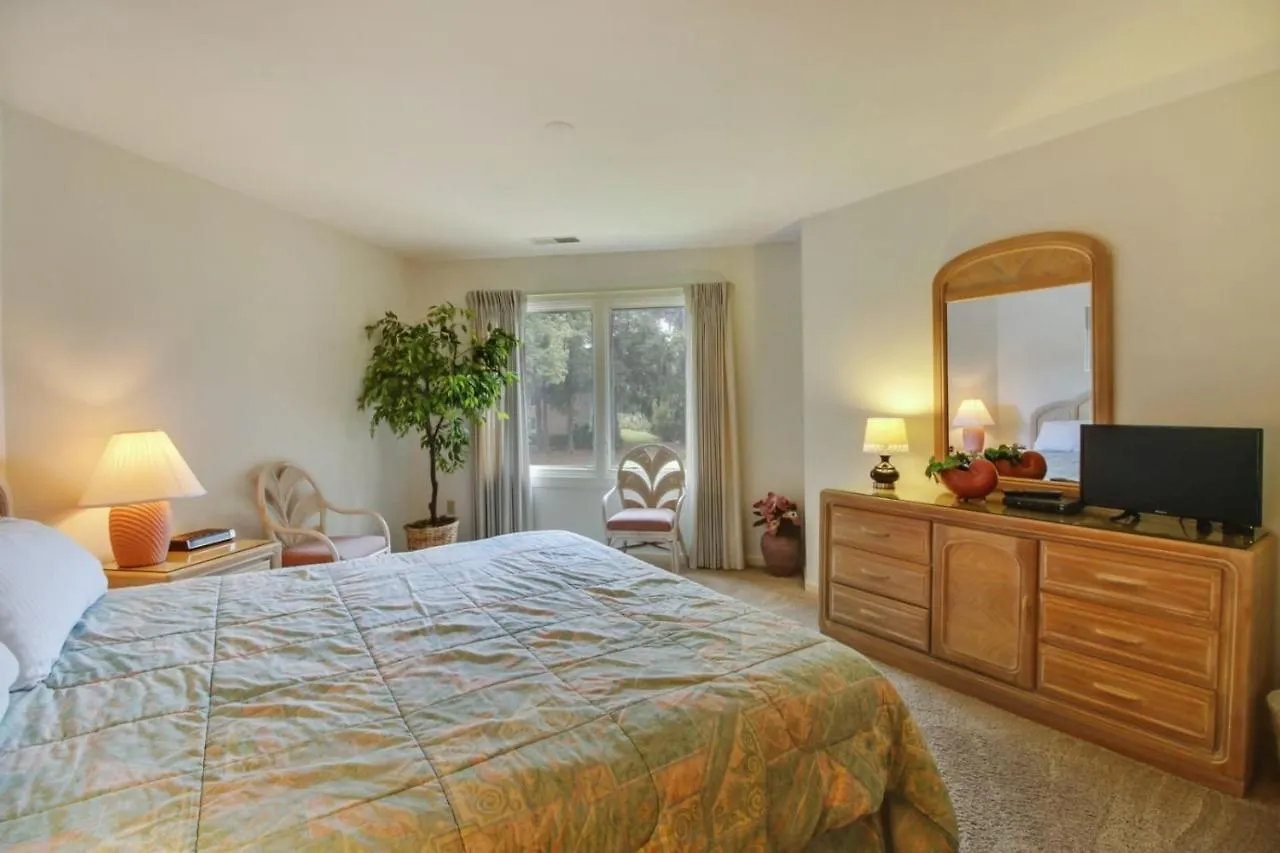 Holiday home Colonnade Club 168