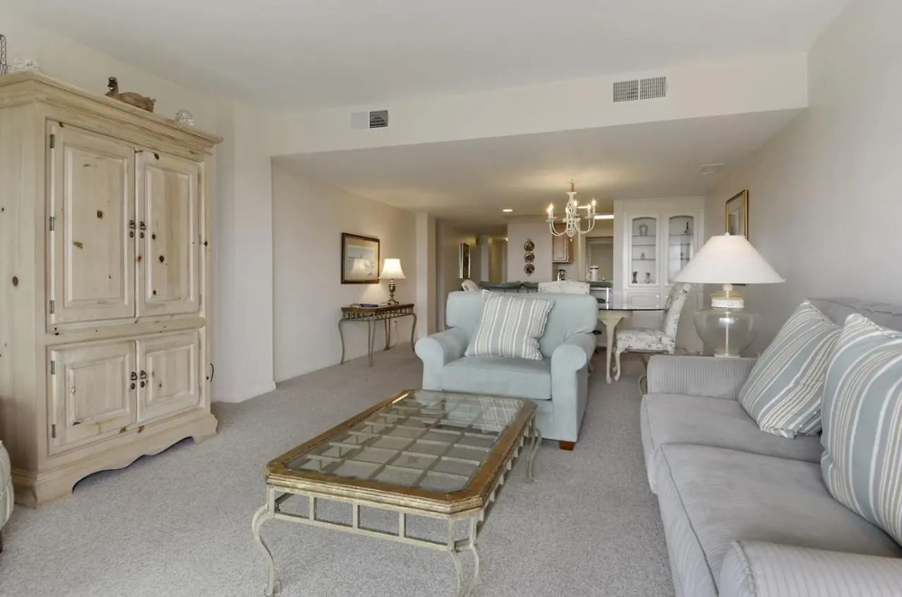 Ocean One 207 Holiday home