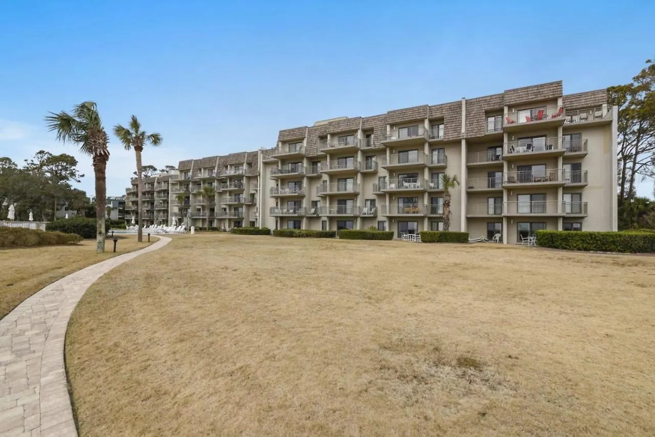 Holiday home Ocean One 207 *