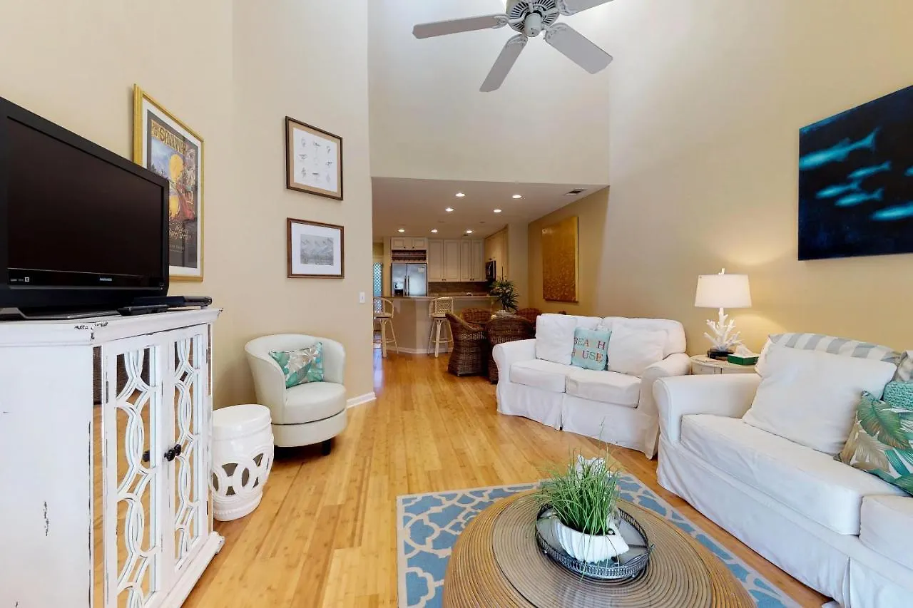 Apartment Colonnade Club 204