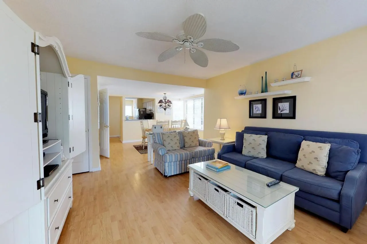Courtside 98 Holiday home