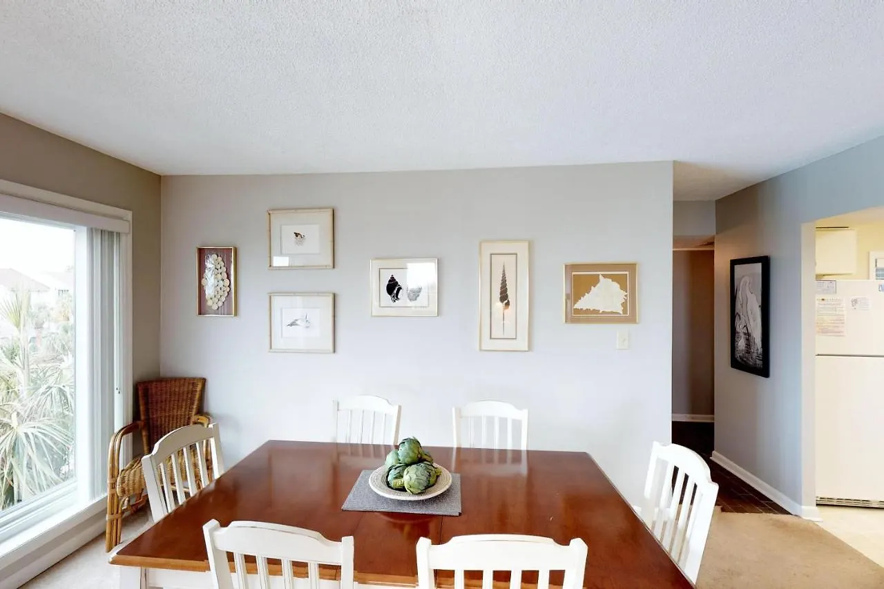 Shorewood Apartment
