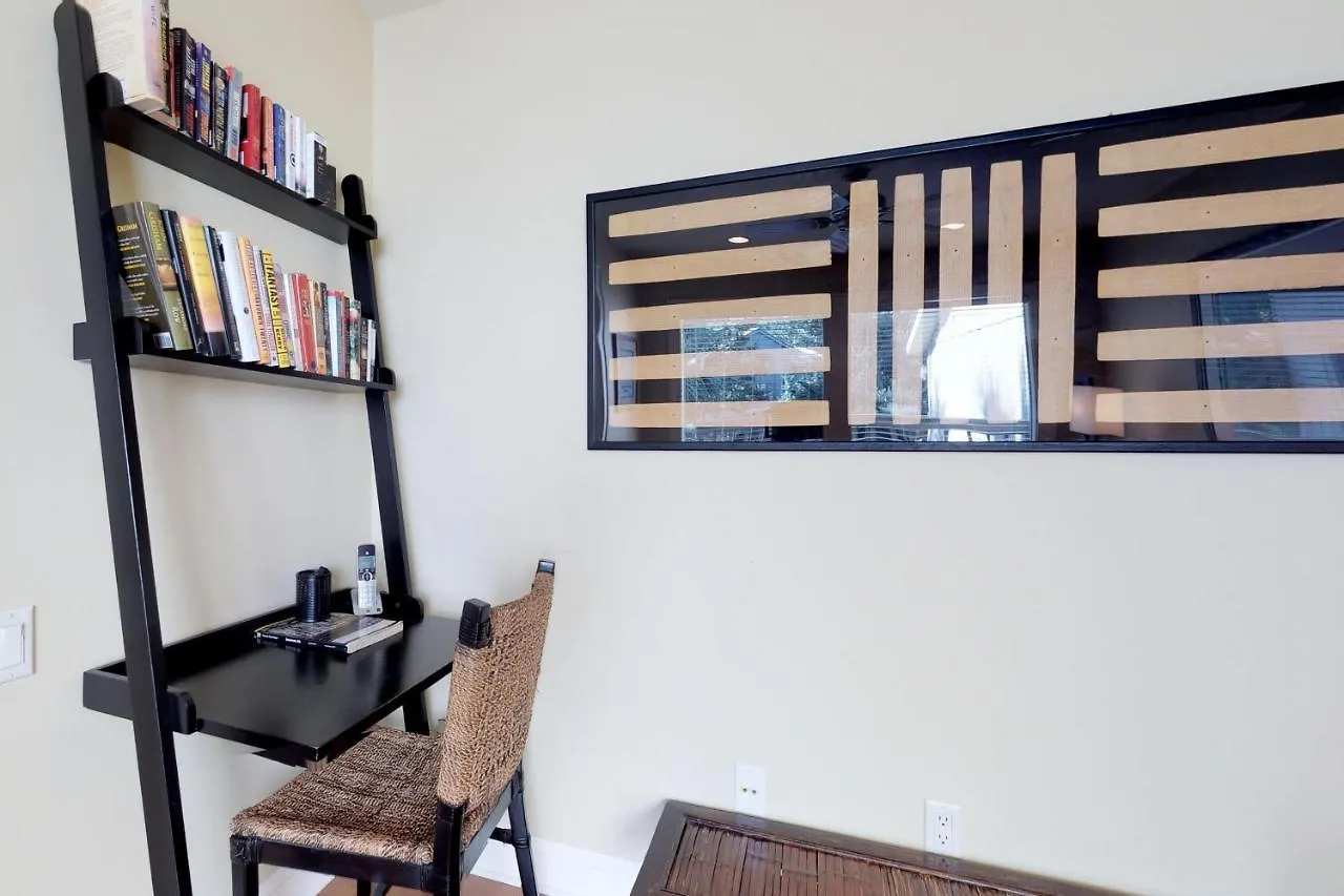 Apartment Turtle Lane 4 *