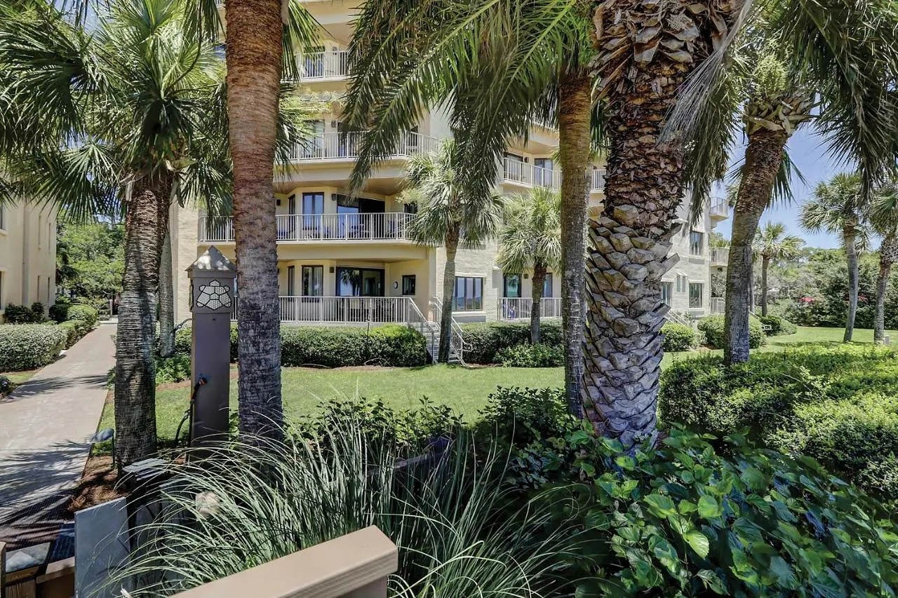 3001 Turtle Lane Club Villa *