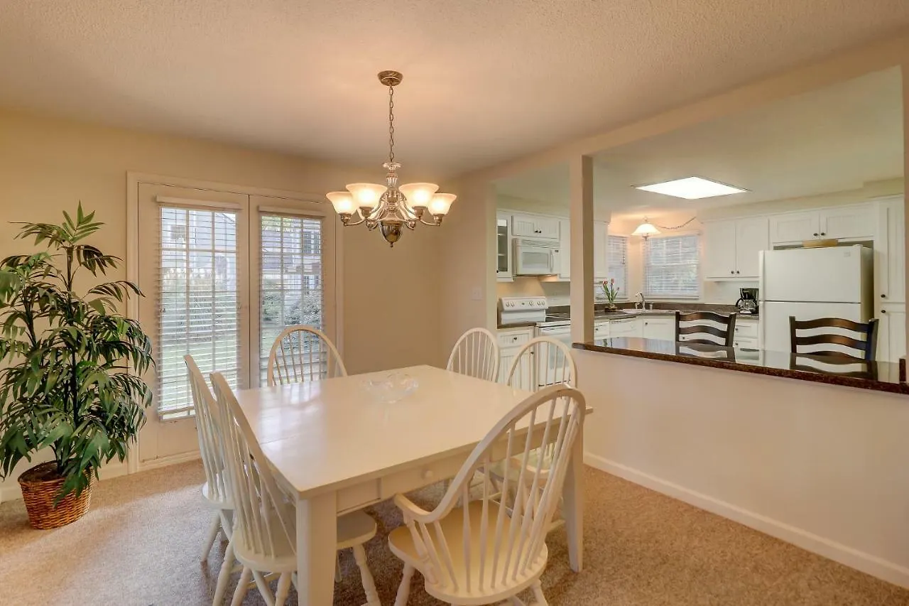 2 Bed 2 Bath In Island,shipyard - Hilton Head Villa