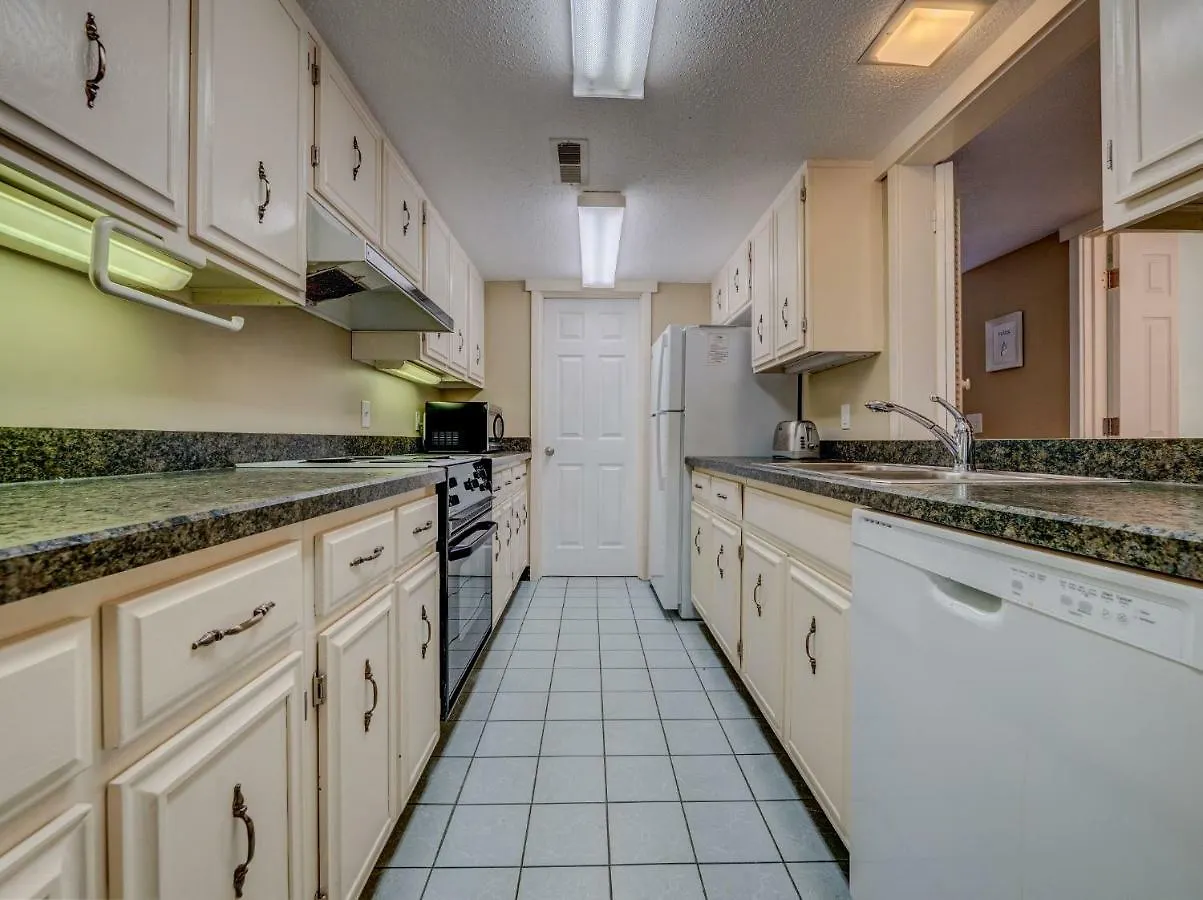 Holiday home Sailmaster 37, 2 Bedrooms, Sleeps 6, Pool, Patio *