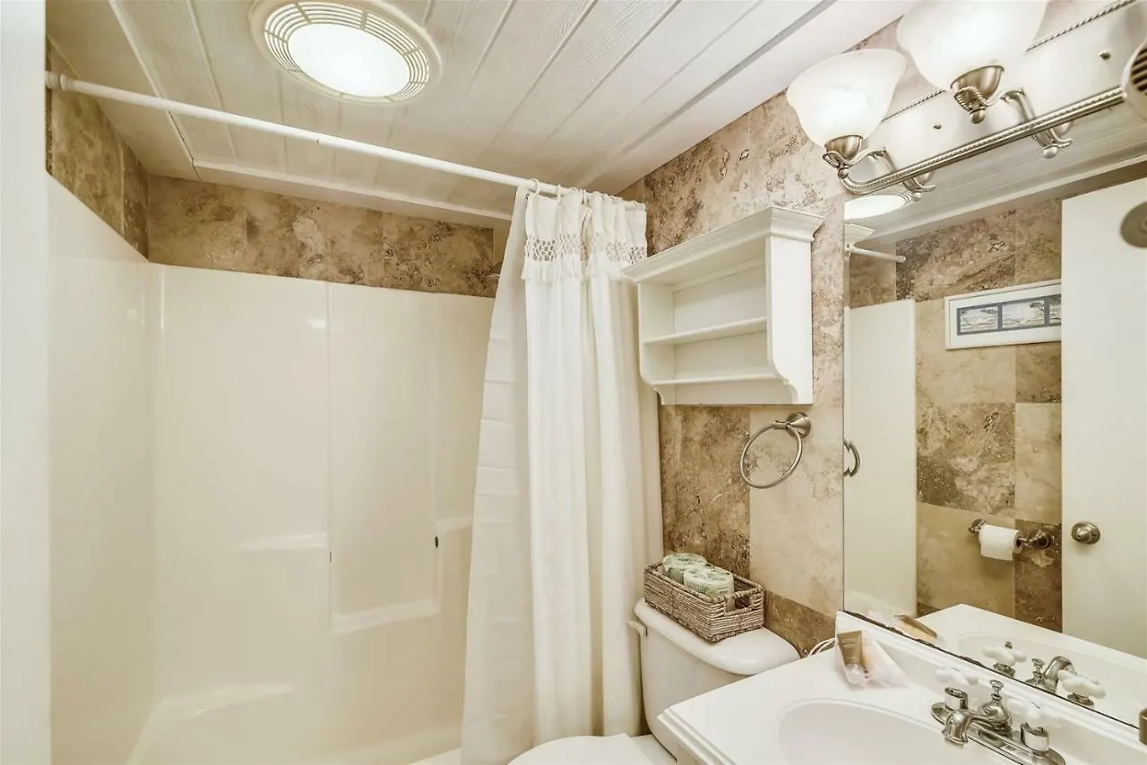 Holiday home Breakers 127