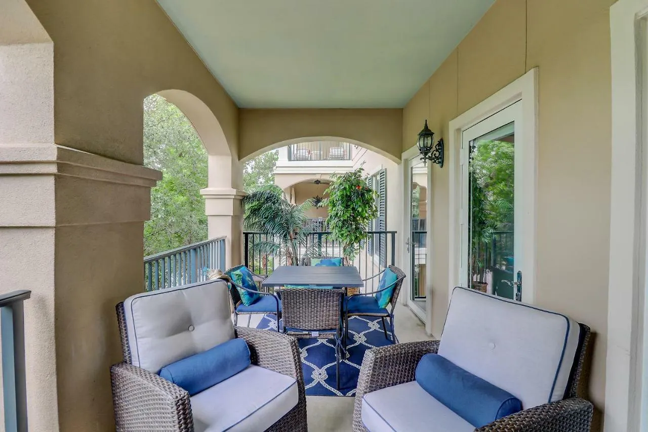 203 North Shore Place