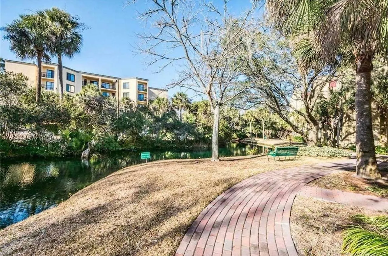 34 South Forest Beach Drive Apartment