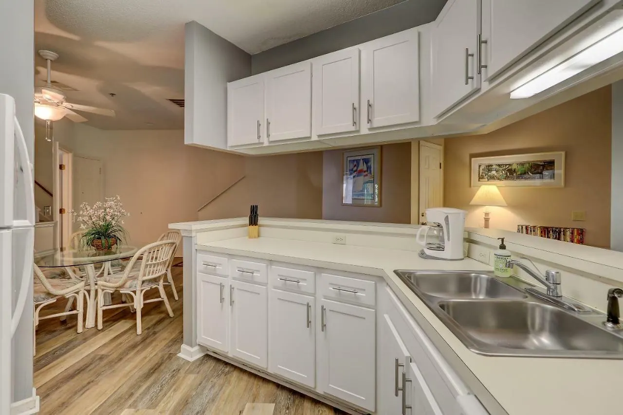 Apartment Ocean Breeze 96 *
