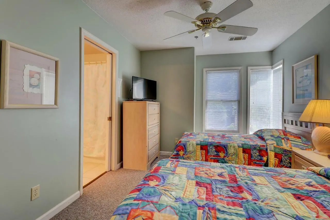 Apartment Ocean Breeze 96 *