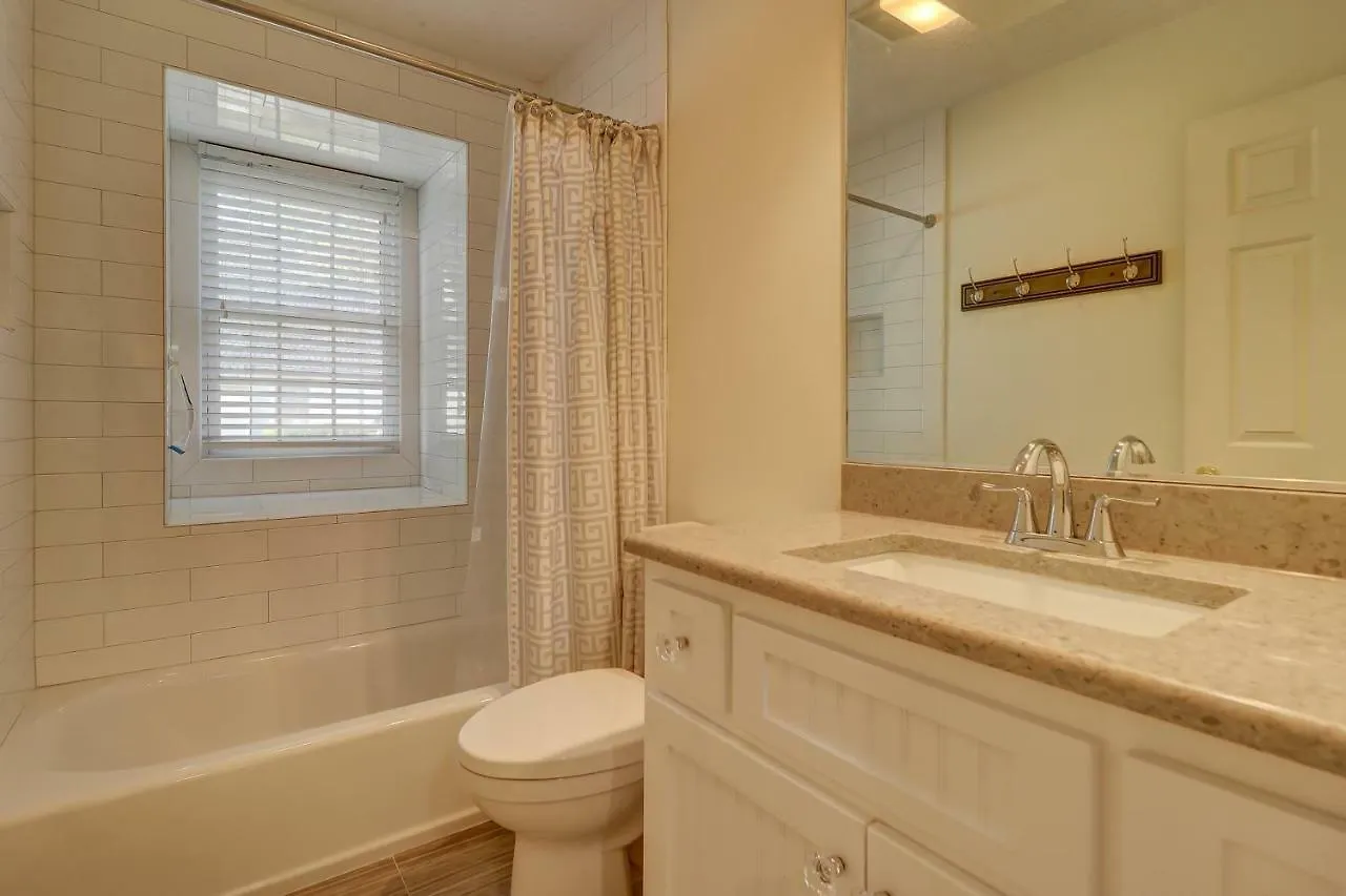 Villa 2 Bed 2 Bath In Island,shipyard - Hilton Head