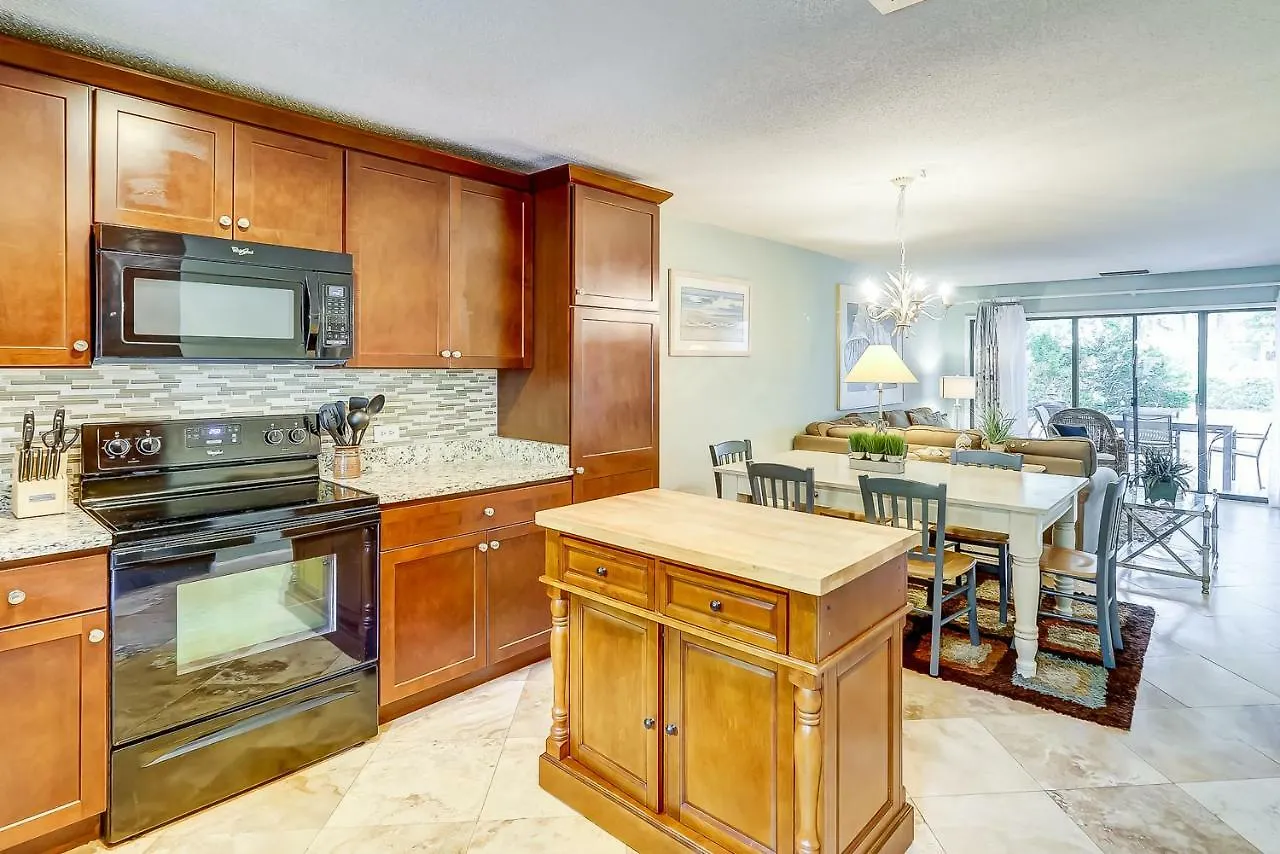 Ocean Cove 824 *