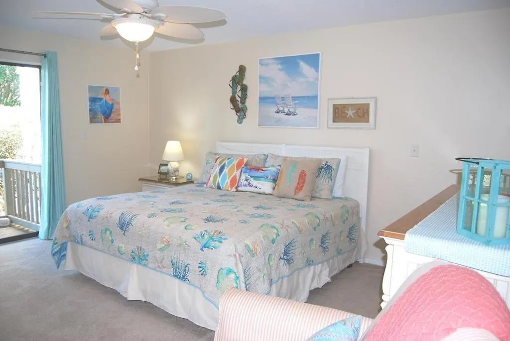 Apartment Queens Grant 628