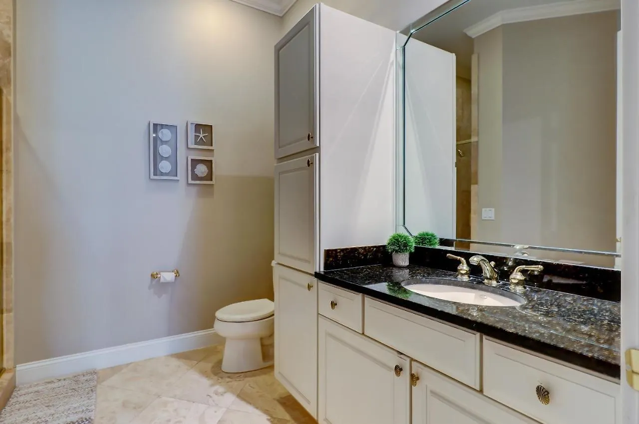 2nd Row Luxury At 30 Knotts Way Holiday home *