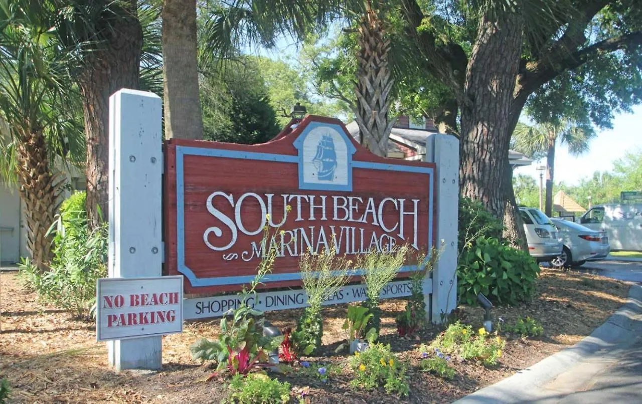Beachside Tennis Apartment *